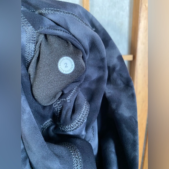 Lululemon Align Pant 25" *Diamond Dye - Picture 4 of 7